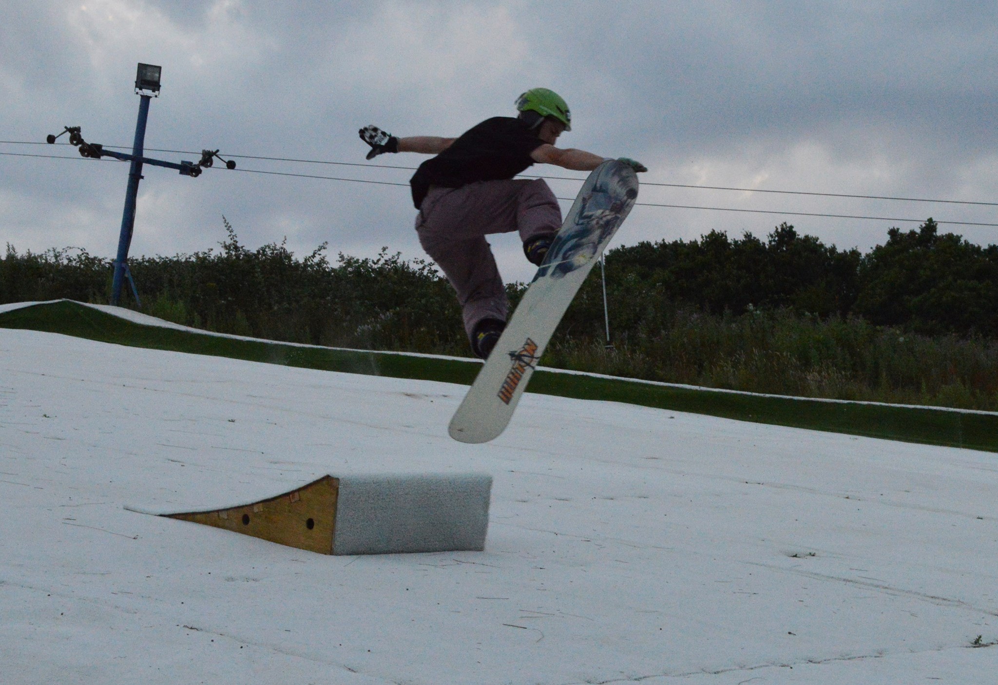 Lessons knockhatch ski centre